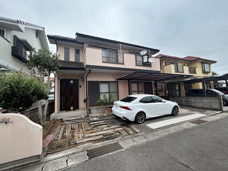 4LDK house in Niihama, Ehime - Photo 1
