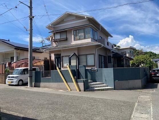 4LDK house in Shimonoseki, Yamaguchi - Photo 1