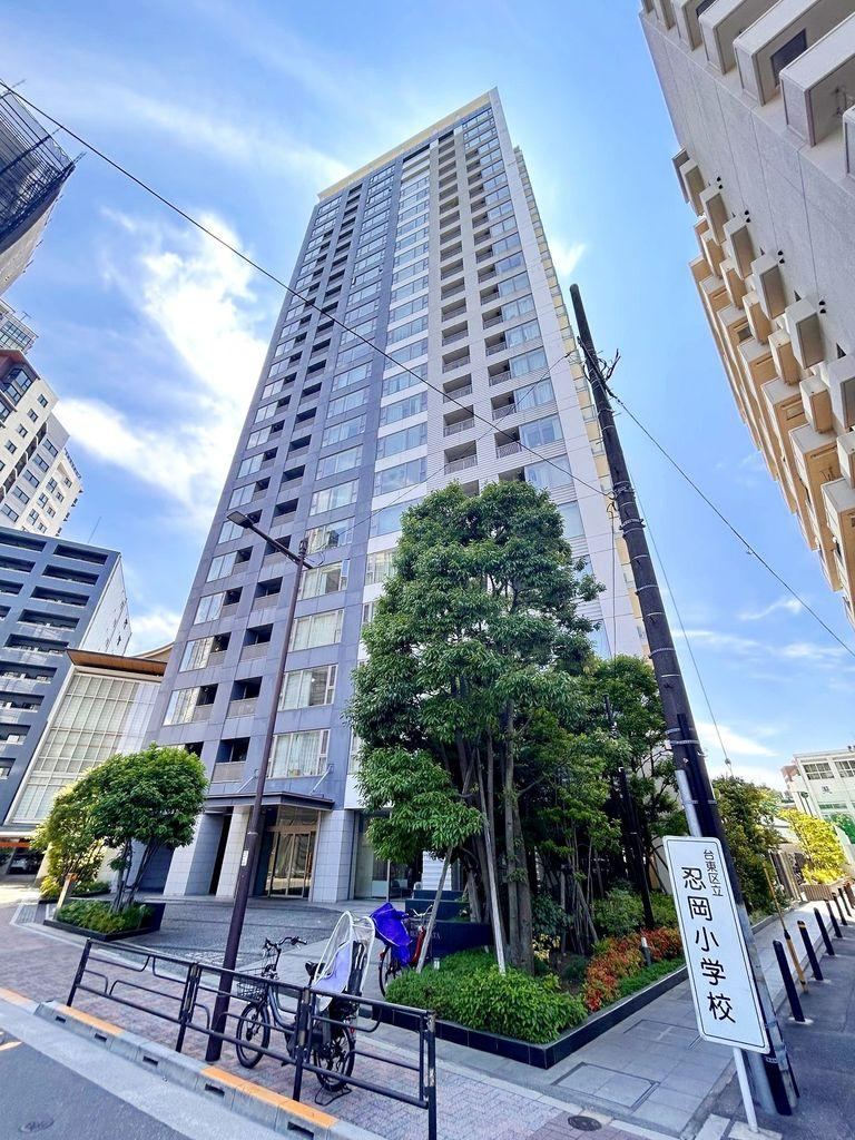 2LDK apartment in Taito Ward, Tokyo - Photo 1