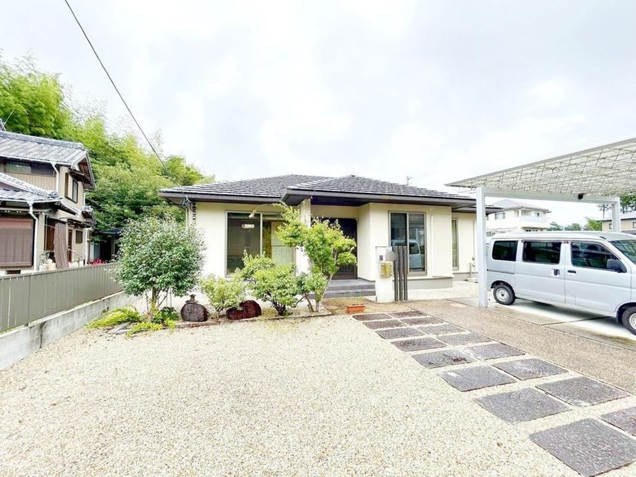 4LDK house in Shinshiro, Aichi - Photo 1