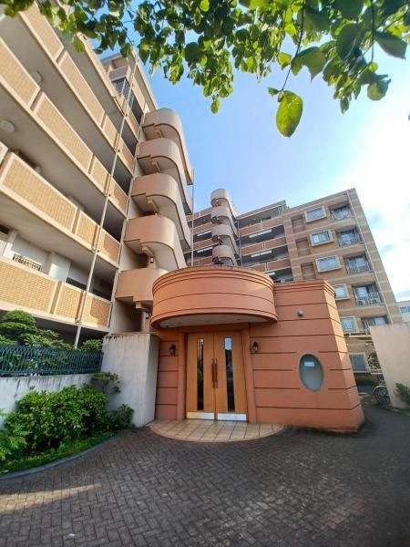 4LDK apartment in Higashimurayama, Tokyo - Photo 1
