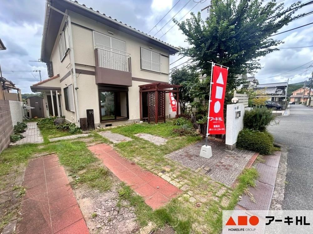 4LDK house in Himeji, Hyogo - Photo 1
