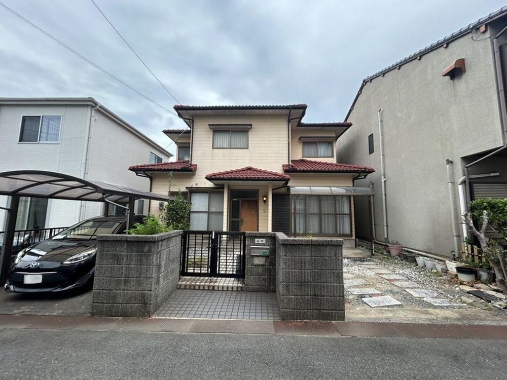 4LDK house in Kokurakita Ward, Kitakyushu, Fukuoka - Photo 1