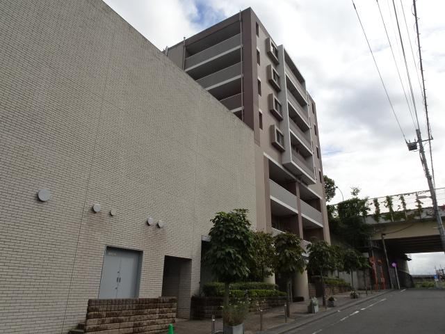 3LDK apartment in Hino, Tokyo - Photo 1