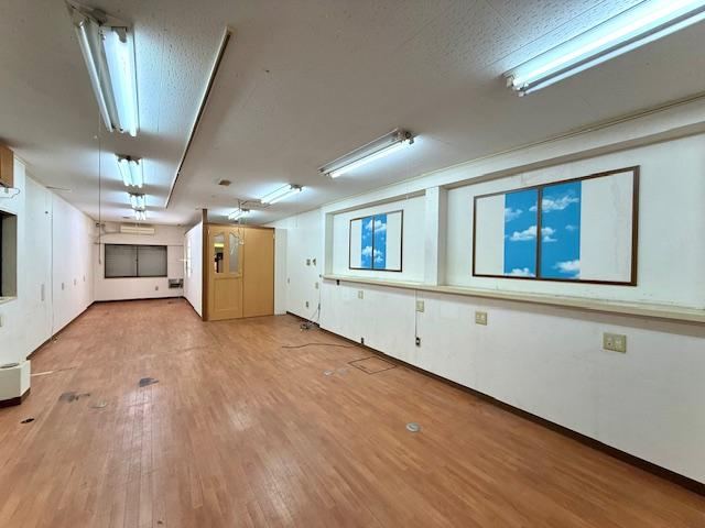 2LDK house in Yodogawa Ward, Osaka - Photo 1