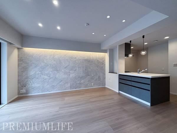 3LDK apartment in Koto Ward, Tokyo - Photo 1