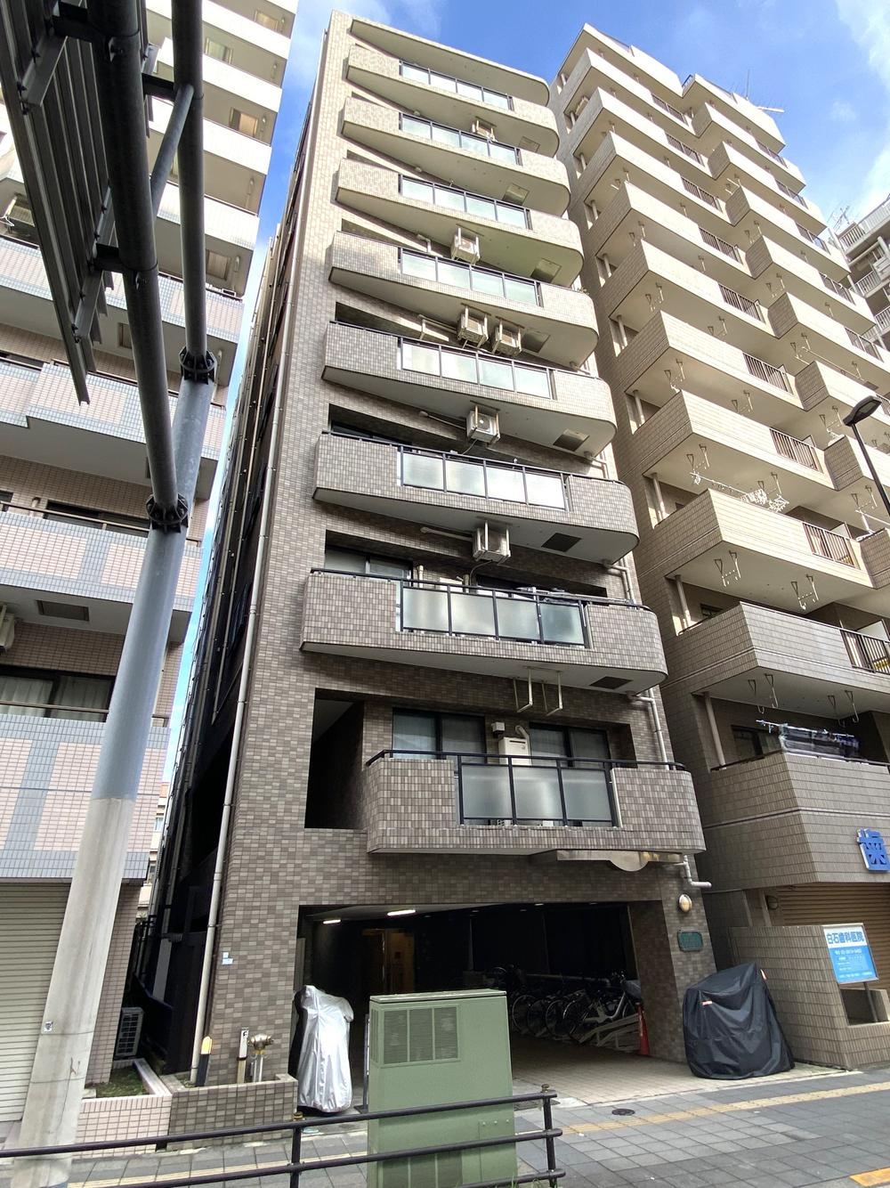 3LDK apartment in Arakawa Ward, Tokyo - Photo 1