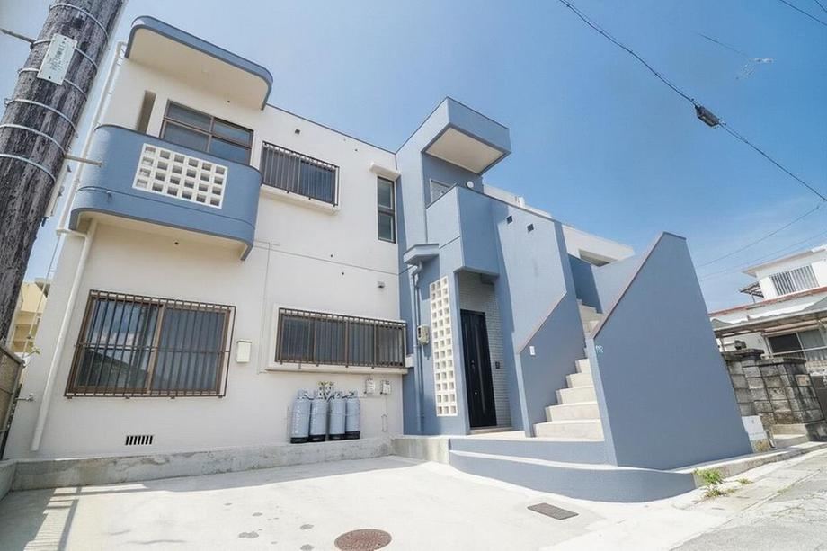 5LDK house in Urasoe, Okinawa - Photo 1