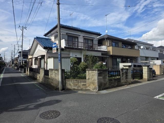 3LDK house in Konosu, Saitama - Photo 1