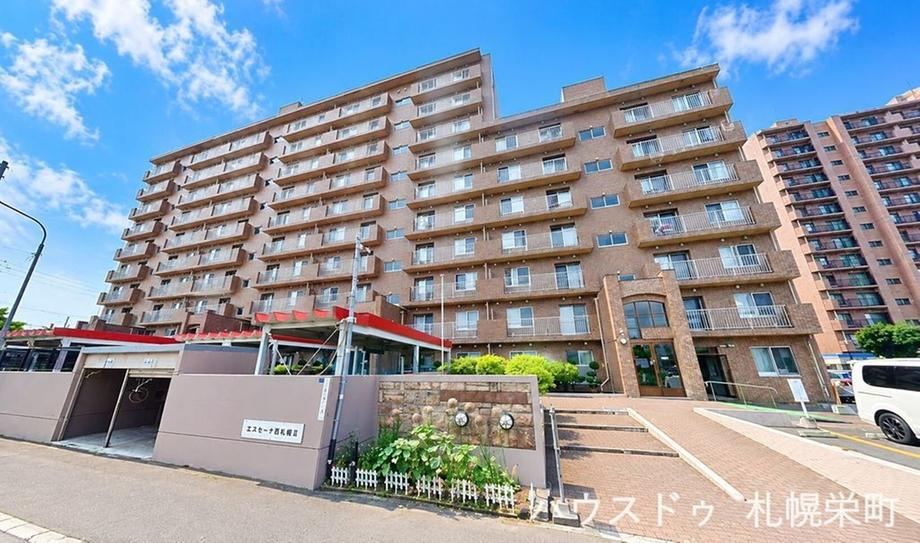 3LDK apartment in Nishi Ward, Sapporo, Hokkaido - Photo 1