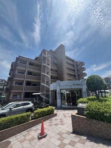 3LDK apartment in Kokurakita Ward, Kitakyushu, Fukuoka - Photo 1