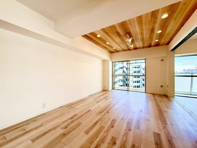 3LDK apartment in Warabi, Saitama - Photo 1