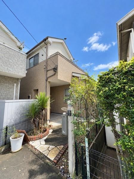4LDK house in Kashiwa, Chiba - Photo 1
