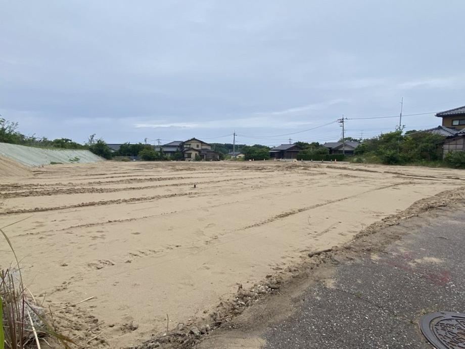 326 m² land in Kahoku, Ishikawa - Photo 1