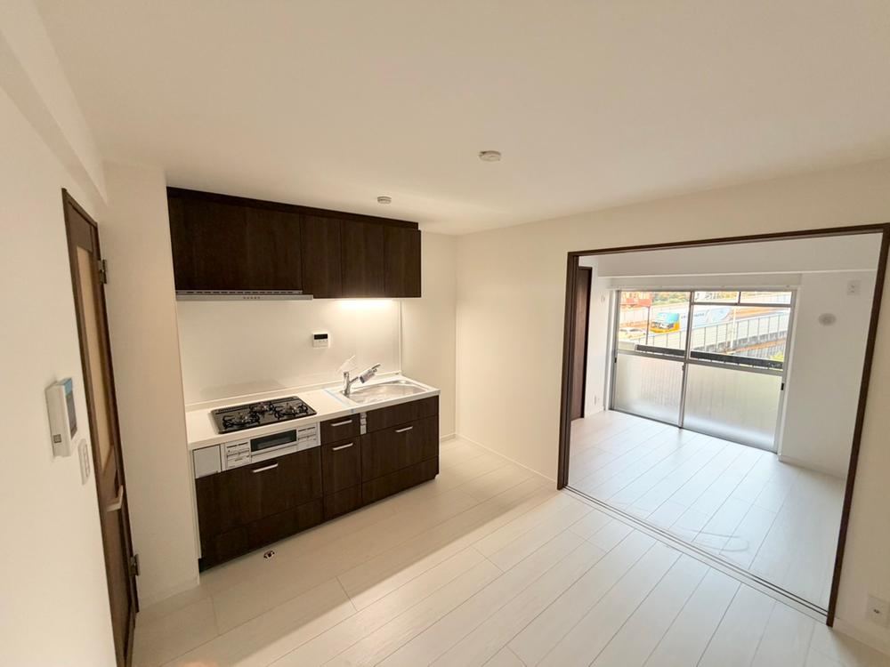 1LDK apartment in Koto Ward, Tokyo - Photo 1