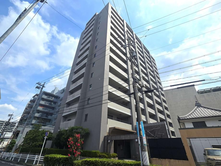 3LDK apartment in Higashi Ward, Nagoya, Aichi - Photo 1