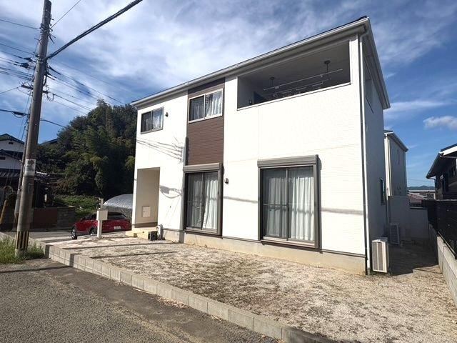 4LDK+S house in Munakata, Fukuoka - Photo 1