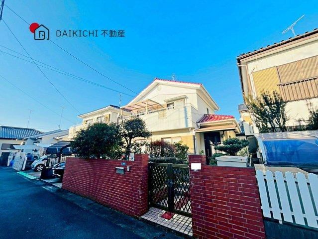 4LDK+S house in Kazo, Saitama - Photo 1