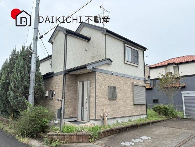 4LDK house in Kazo, Saitama - Photo 1