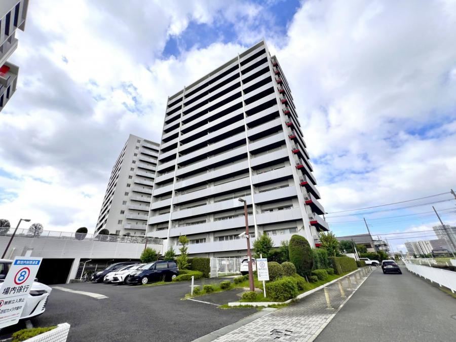 3LDK apartment in Ebina, Kanagawa - Photo 1