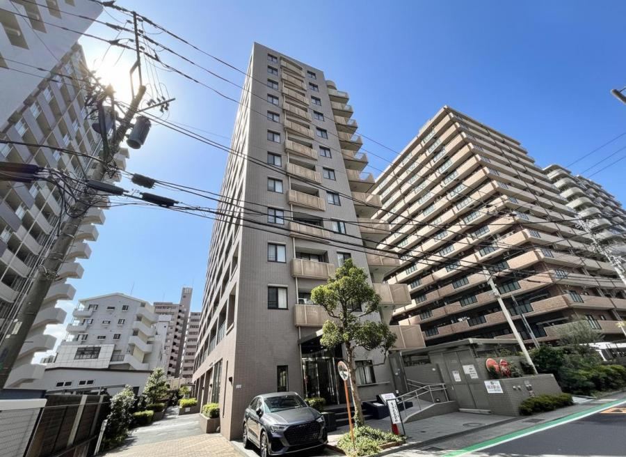 1LDK+S apartment in Ebina, Kanagawa - Photo 1