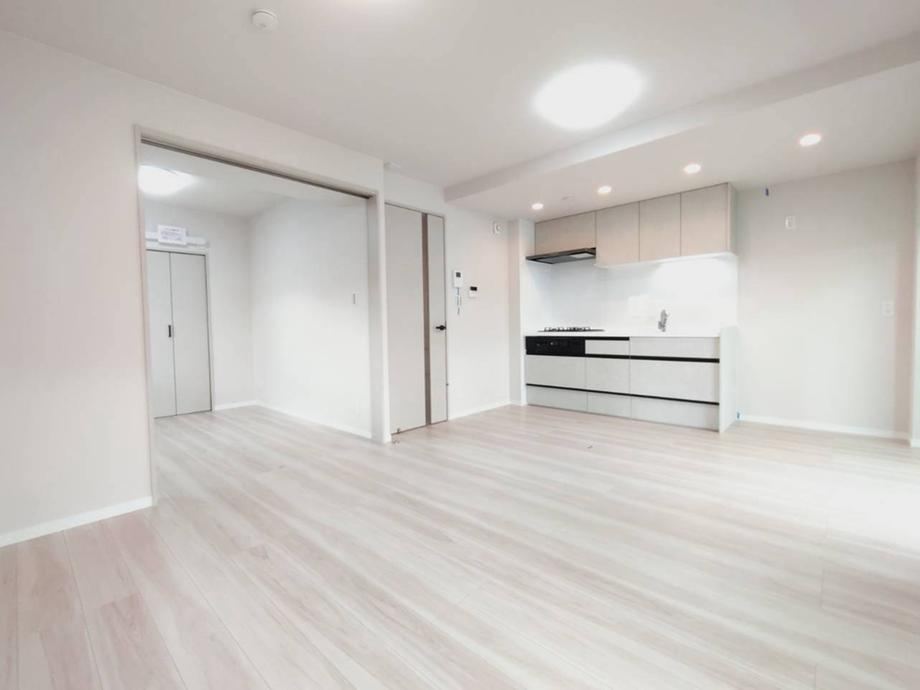 2DK apartment in Yamashina Ward, Kyoto - Photo 1