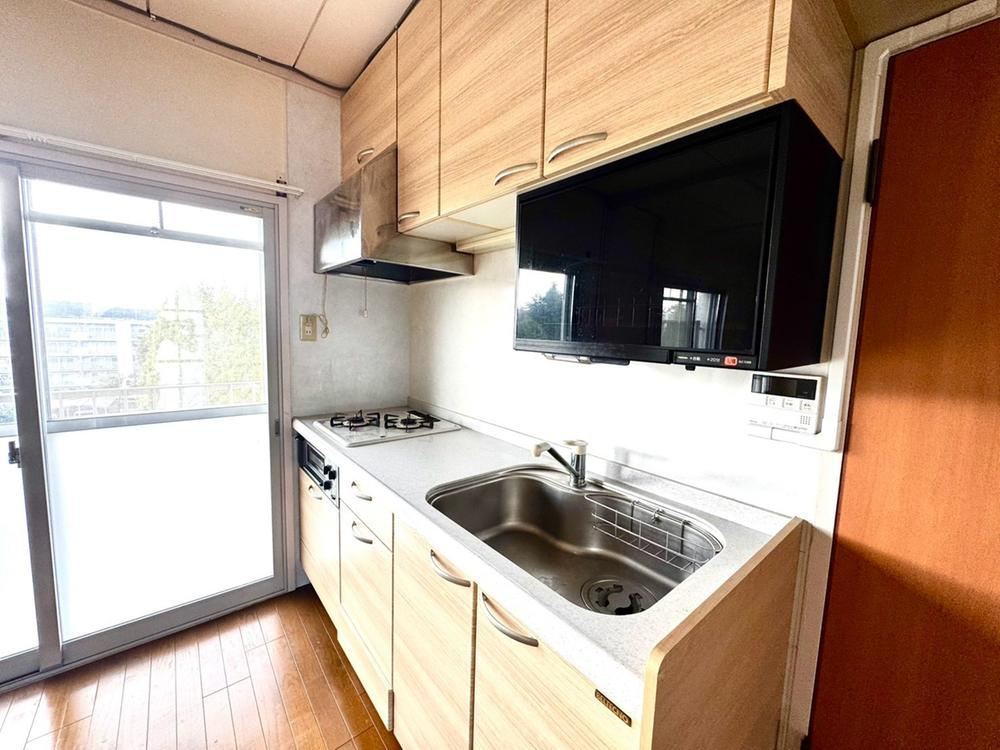 3DK apartment in Inagi, Tokyo - Photo 1