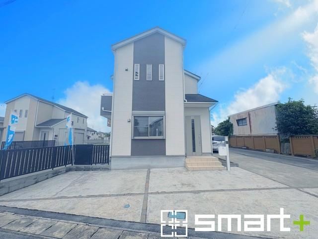 4LDK house in Shimotsuma, Ibaraki - Photo 1