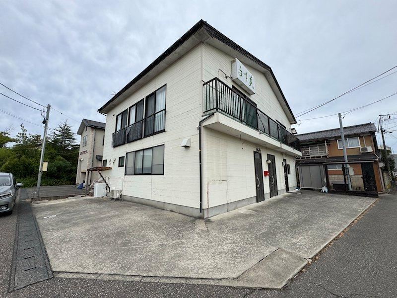 4LDK house in Nishikan Ward, Niigata - Photo 1