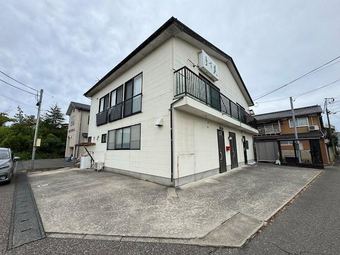 4LDK house in Nishikan Ward