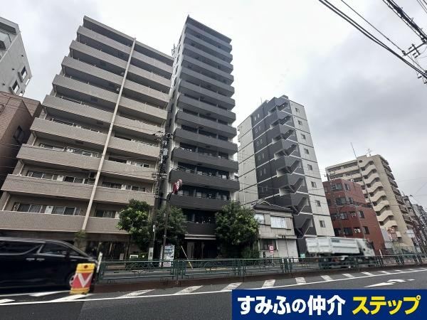 studio apartment in Taito Ward, Tokyo - Photo 1