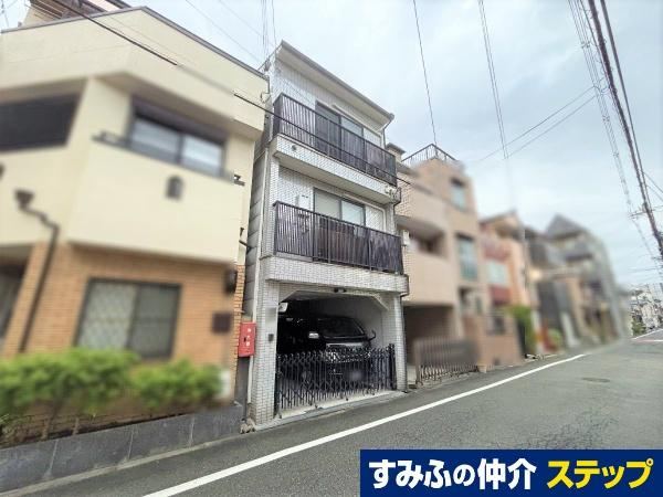 4LDK house in Ino Ward, Osaka - Photo 1