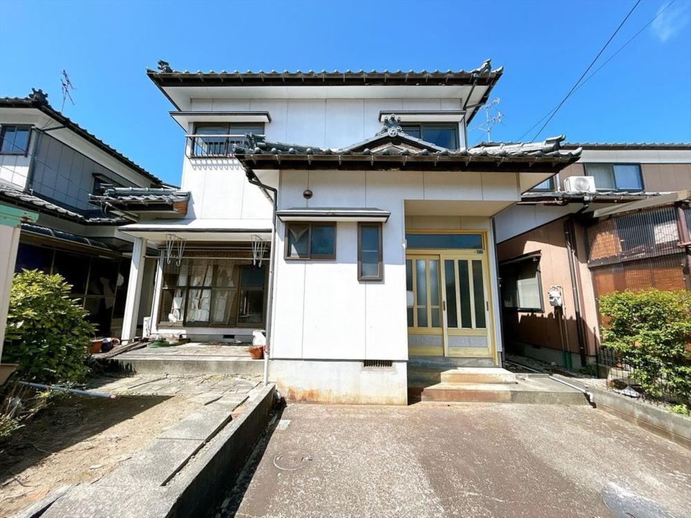 4LDK+S house in Shibata, Niigata - Photo 1