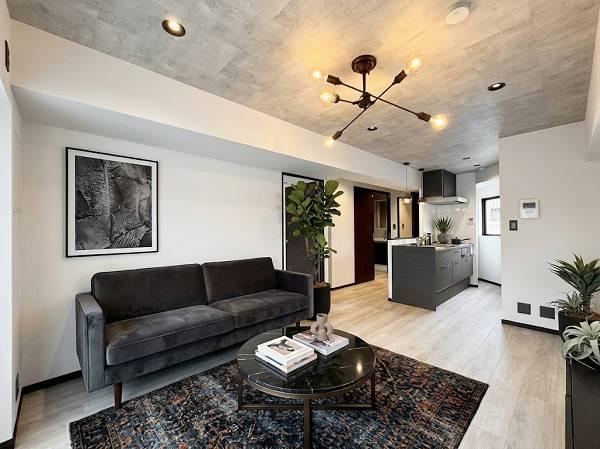 1LDK apartment in Shibuya Ward, Tokyo - Photo 1