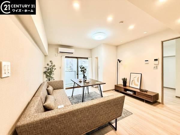 2LDK apartment in Nakano Ward, Tokyo - Photo 1
