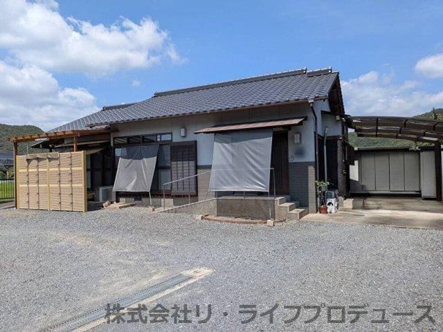 2DK house in Higashi Ward, Okayama - Photo 1