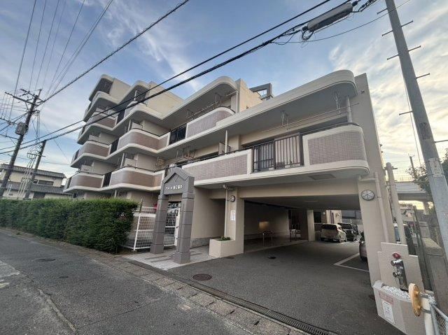 3LDK apartment in Minami Ward, Fukuoka - Photo 1