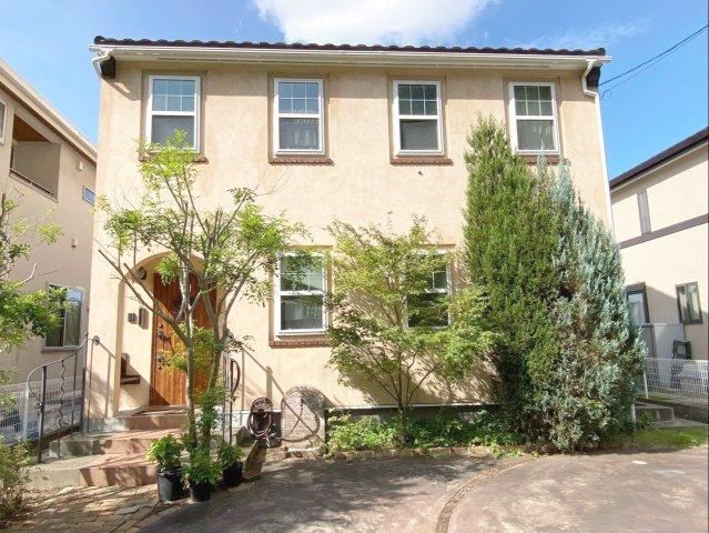 4LDK house in Higashi Ward, Fukuoka - Photo 1