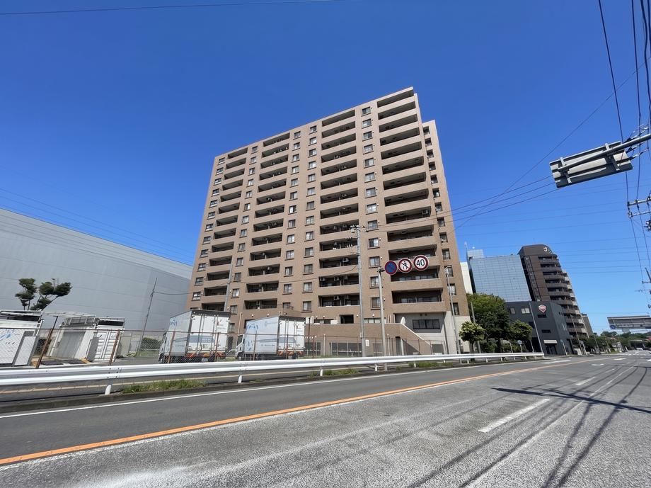 4LDK apartment in Kohoku Ward, Yokohama, Kanagawa - Photo 1