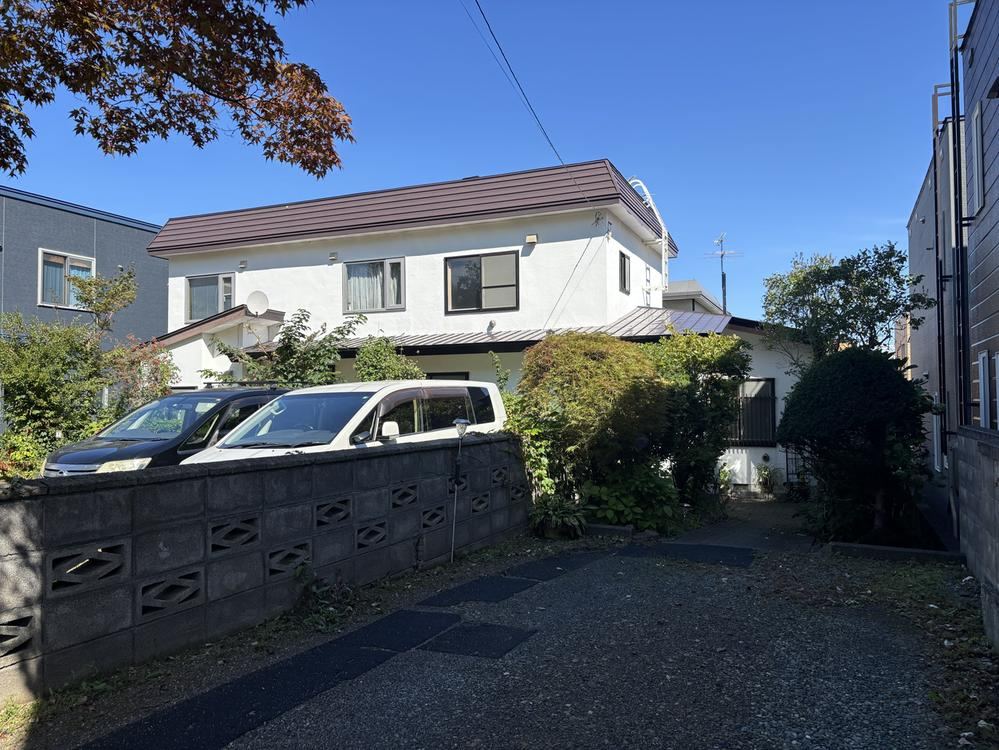 231 m² land in Teine Ward, Sapporo, Hokkaido - Photo 1