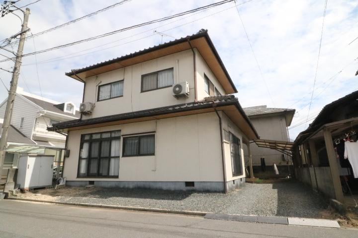 5DK house in Kurashiki, Okayama - Photo 1