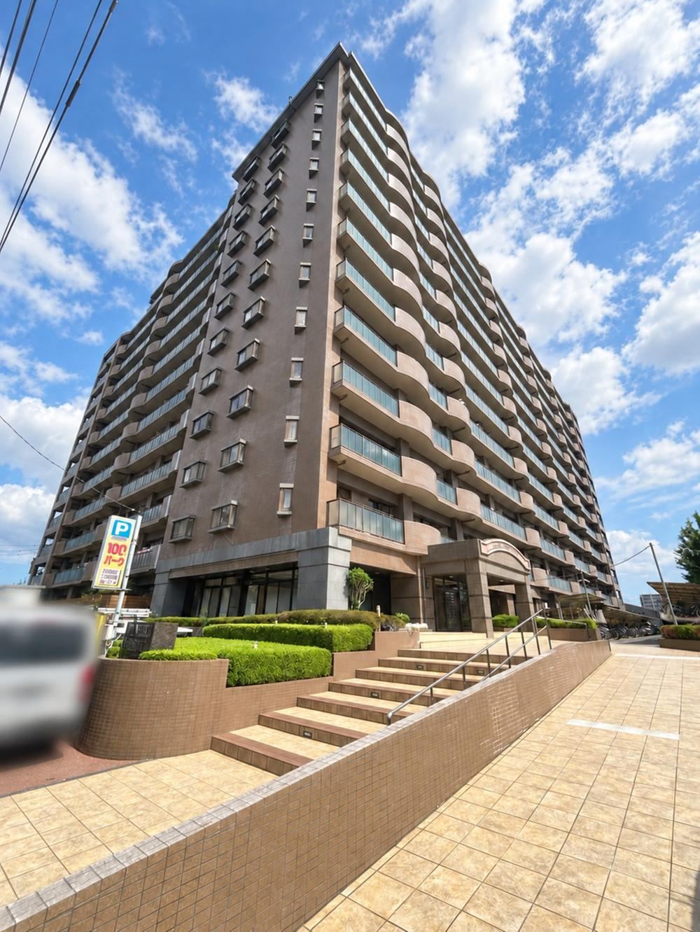 4LDK apartment in Shime, Kasuya District, Fukuoka - Photo 1