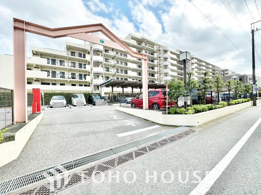 2LDK+S apartment in Matsudo, Chiba - Photo 1
