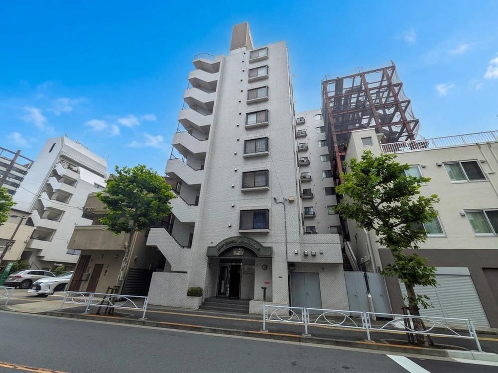 1LDK apartment in Sumida Ward, Tokyo - Photo 1