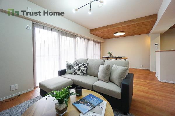 3LDK apartment in Toyonaka, Osaka - Photo 1