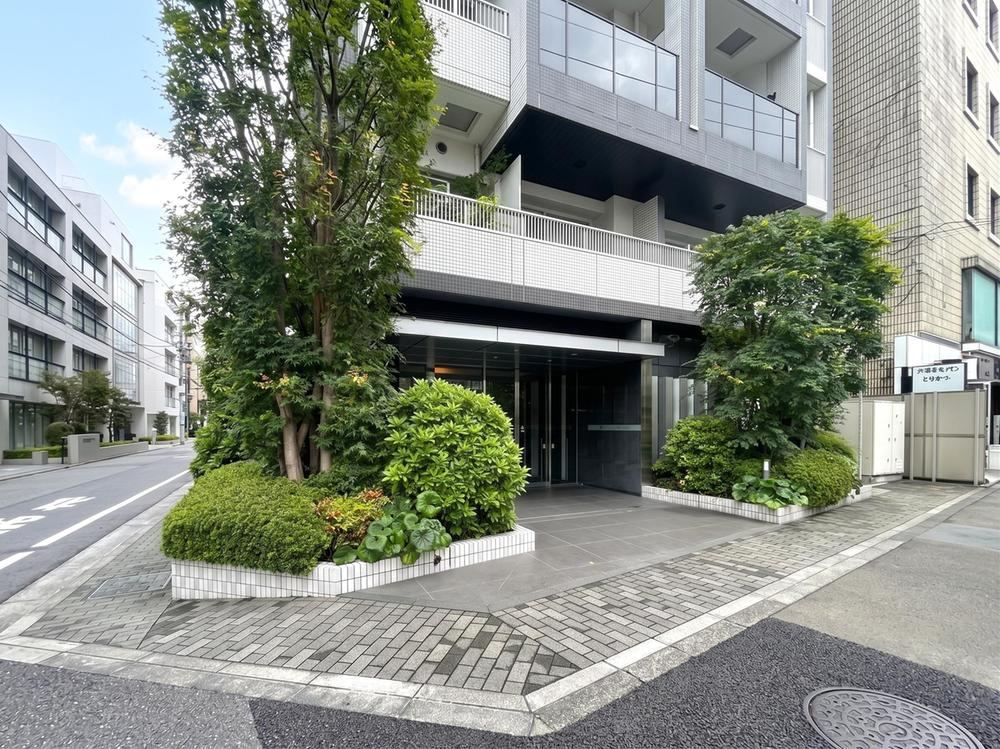 3LDK apartment in Kokubunji, Tokyo - Photo 1
