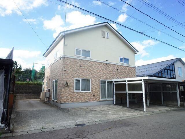 4LDK house in Aomori, Aomori - Photo 1