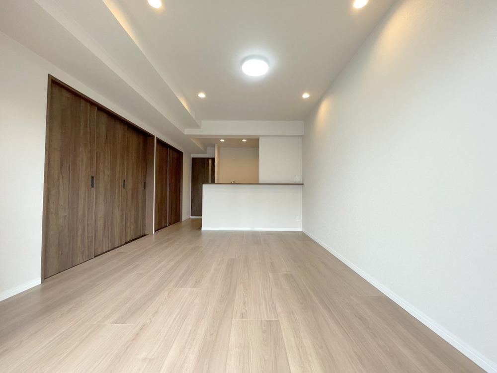 3LDK apartment in Nishiyodogawa Ward, Osaka - Photo 1