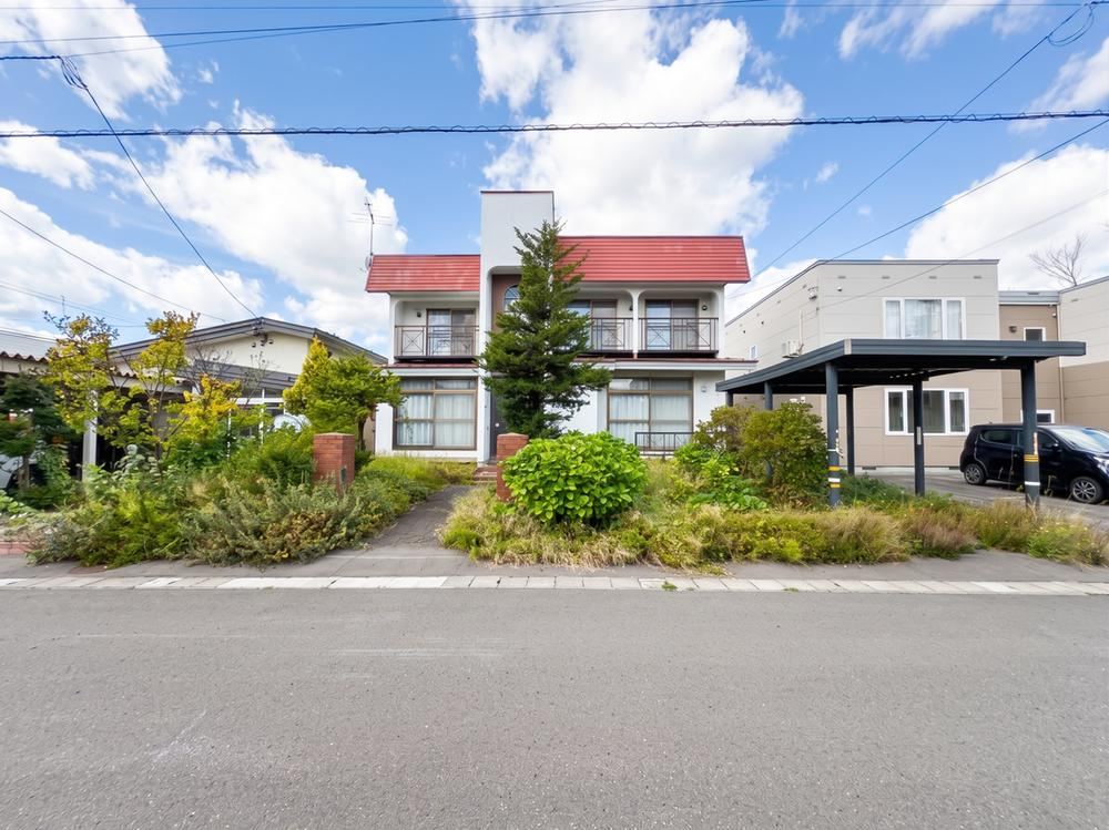 7LDK house in Asahikawa, Hokkaido - Photo 1