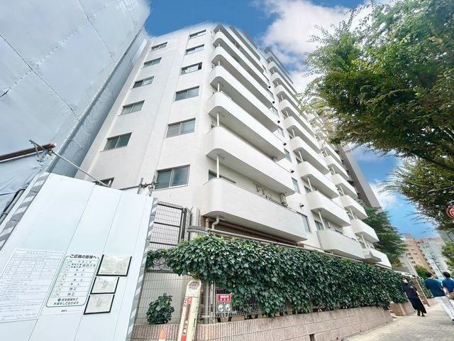 2LDK apartment in Shibuya Ward, Tokyo - Photo 1